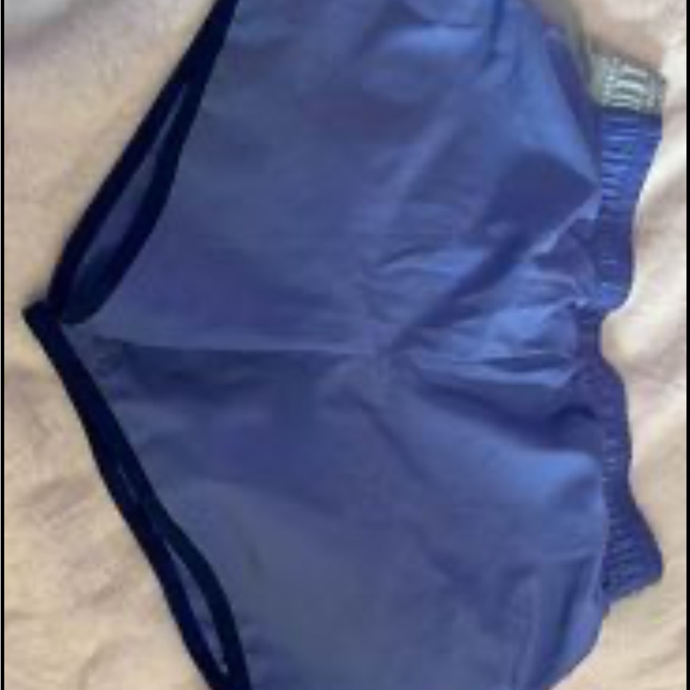 Youth large shorts Danskin now brand